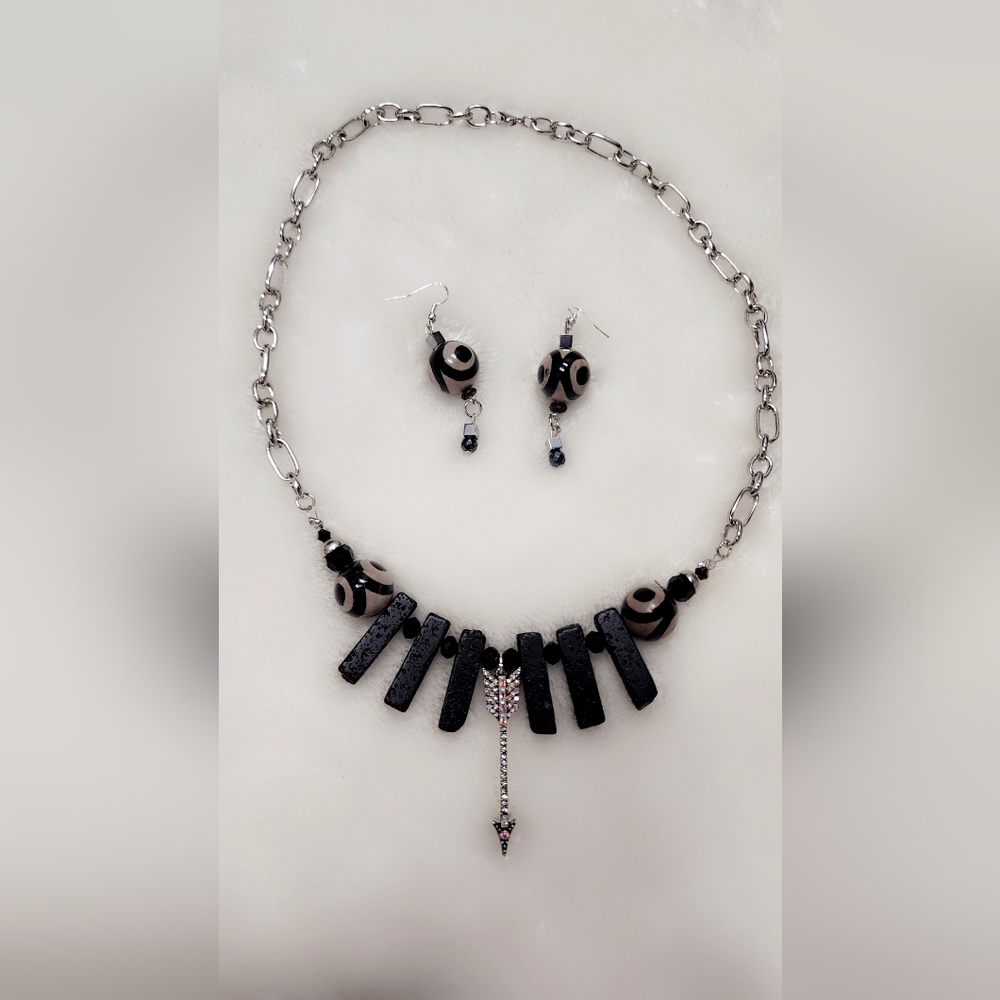 Handmade earring/necklace set